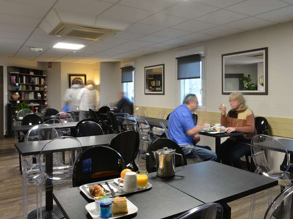 Hôtel Kyriad Brive Ouest Brive-la-Gaillarde Restaurante foto